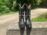 Size 8.5 men’s or 10 women’s Ben Miller boots