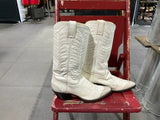 Size 8 women’s Justin boots