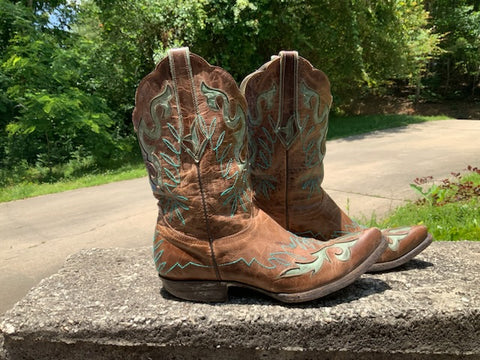 Size 7 women’s Old Gringo boots