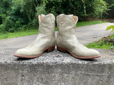 Size 9 women’s Frye boots