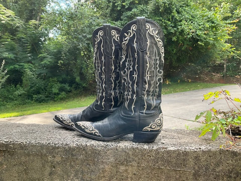 Size 7.5 women’s Larry Mahan boots