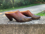 Size 9 women’s Lucchese mules