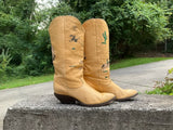 Size 7.5 women’s Zodiac boots