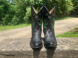 Size 8 women’s Larry Mahan boots