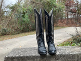 Size 7 women’s Larry Mahan boots