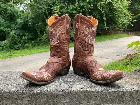 Size 7.5 women’s Old Gringo boots