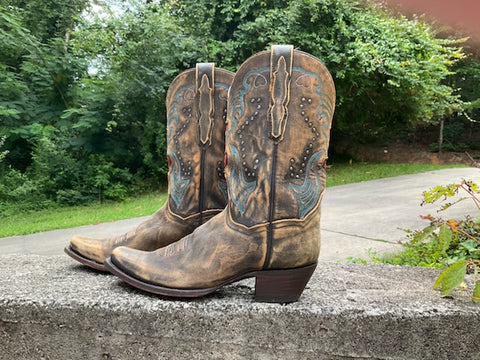 Size 9.5 women’s Dan Post boots