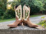 Size 7 women’s Justin boots