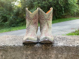 Size 8 women’s Old Gringo boots