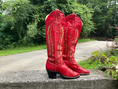 Size 7 women’s Larry Mahan boots