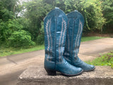 Size 8 women’s Larry Mahan boots