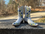 Size 8 women’s Old Gringo boots