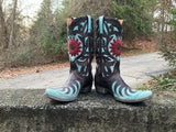 Size 9 women’s Old Gringo boots
