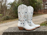 Size 11 women’s Shyanne boots