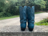 Size 8 women’s Laramie boots