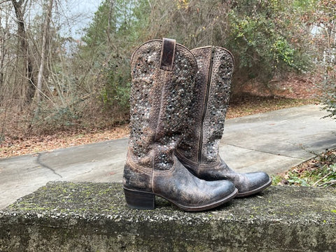 Size 7.5 women’s Frye boots