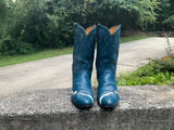 Size 8 women’s Laramie boots