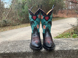 Size 6 women’s Liberty boots