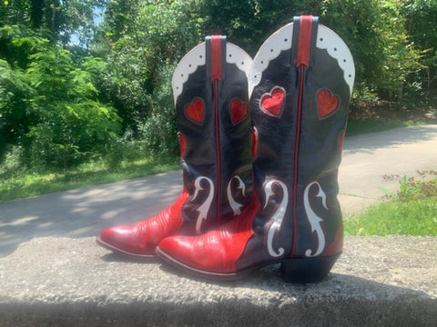 Size 6 women’s Larry Mahan boots