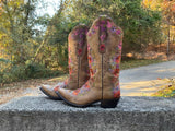 Size 9.5 women’s Black Star boots