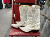 Size 8 women’s Justin boots
