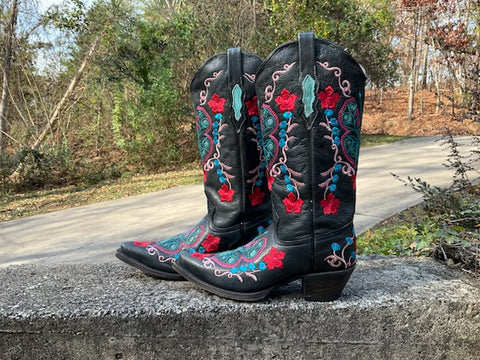 Size 9 women’s Handmade boots