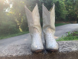 Size 7 women’s Larry Mahan boots