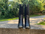 Size 8.5 women’s Vicini boots