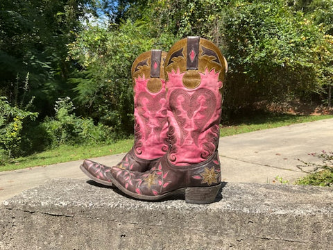 Size 7 women’s Old Gringo boots