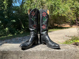 Size 10.5 men’s or 12 women’s Justin boots