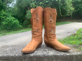 Size 7 women’s Zodiac boots