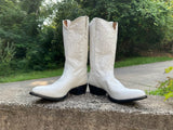 Size 9.5 women’s Shyanne boots