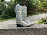 Size 6 women’s Larry Mahan boots