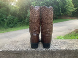 Size 7 women’s Dan Post boots