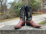 Size 7D men’s or 8.5 women’s Justin boots