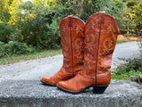 Size 8 women’s Larry Mahan boots