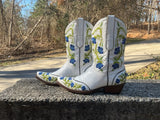 Size 8 women’s Old Gringo boots