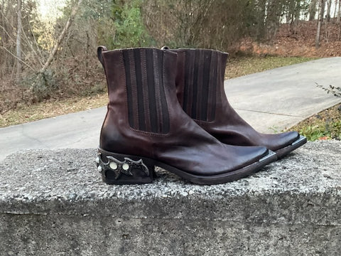 Size 6.5 women’s Donald Pliner boots