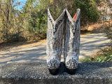 Size 7 women’s Larry Mahan boots