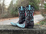 Size 9 women’s Old Gringo boots