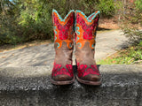 Size 7.5 women’s Ariat boots