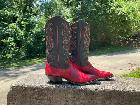 Size 7 women’s Nocona boots