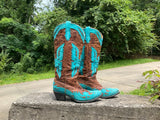 Size 9 women’s Corral boots