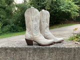 Size 9 women’s Dan Post boots