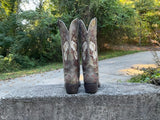 Size 9 women’s Ariat boots