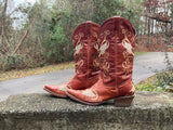 Size 8 women’s Pecos Belle boots