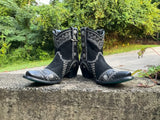 Size 7.5 women’s Lane boots