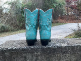 Size 7 women’s Liberty boots
