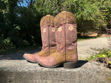 Size 9.5 women’s Laredo boots