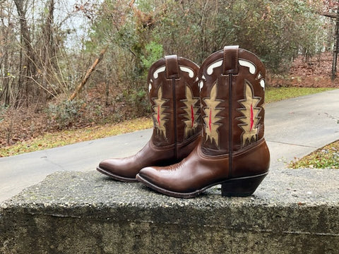 Size 8 women’s Durango boots